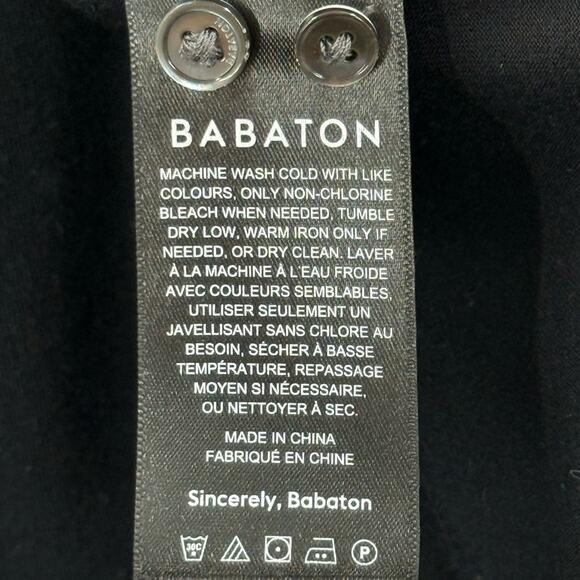 Aritzia Babaton V-Neck Long Sleeve Lightweight Black Shirttail Blouse Size Small - Picture 10 of 11